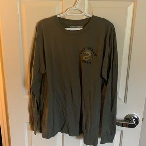 Salt therapy brand green long sleeve tee!!